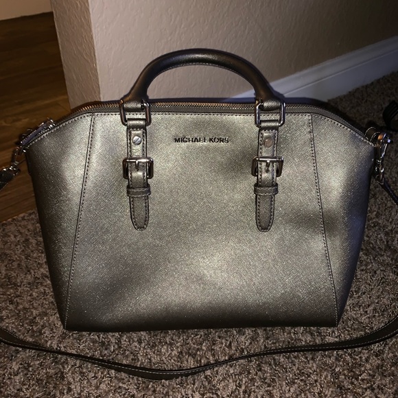 Metallic Silver Michael Kors Purse - Picture 5 of 5